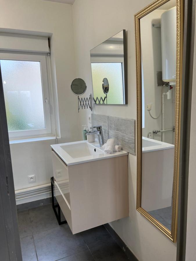 L'Auberge De La Gare, Appartements Tout Confort, Proches Gare Yzeure Bagian luar foto
