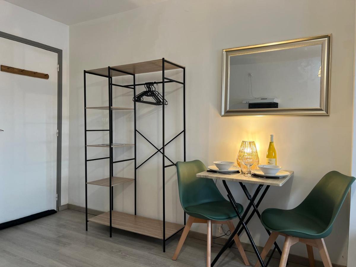 L'Auberge De La Gare, Appartements Tout Confort, Proches Gare Yzeure Bagian luar foto