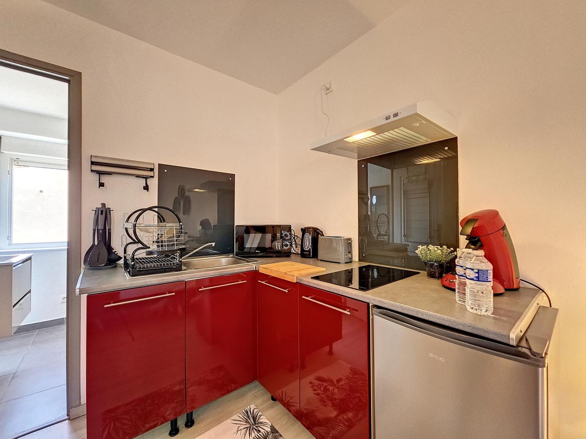 L'Auberge De La Gare, Appartements Tout Confort, Proches Gare Yzeure Bagian luar foto